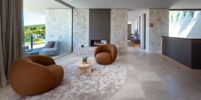 Real Estates picture 8 Ref. 81550