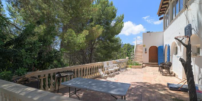 Real Estates picture 9 Ref. 74570