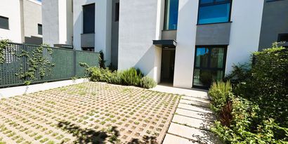 Inmobiliaria picture 2 Ref. Nº. 75710