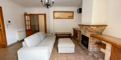 Недвижимость picture 3 Ref R28400