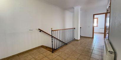 Недвижимость picture 7 Ref R28400