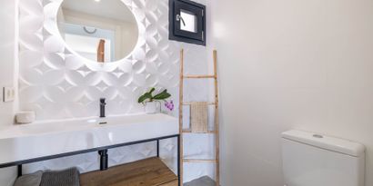 Inmobiliaria picture 12 Ref. Nº. R24585