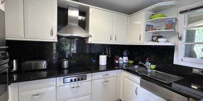 Inmobiliaria picture 4 Ref. Nº. R7498