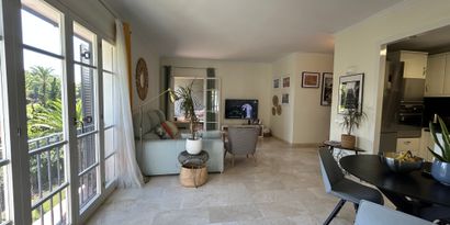 Inmobiliaria picture 5 Ref. Nº. R7498