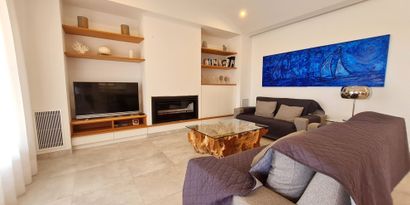 Inmobiliaria picture 10 Ref. Nº. R28403
