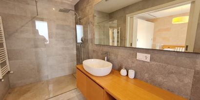 Inmobiliaria picture 23 Ref. Nº. R28403