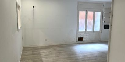 Inmobiliaria picture 4 Ref. Nº. R28297