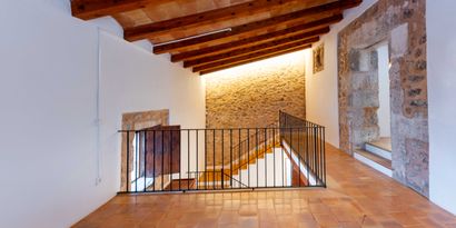 Real Estates picture 17 Ref. 81979