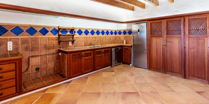 Real Estates picture 19 Ref. 81979