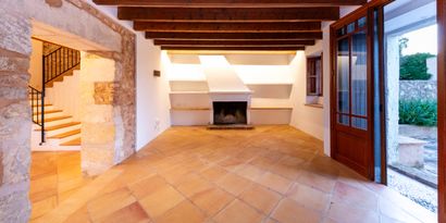 Real Estates picture 11 Ref. 81979