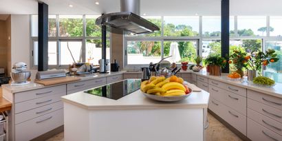 Inmobiliaria picture 6 Ref. Nº. 82351