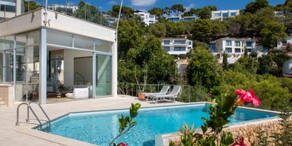 Inmobiliaria picture 0 Ref. Nº. 82351