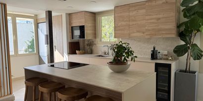 Real Estates picture 4 Ref. 82420