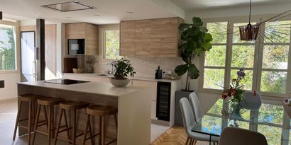 Real Estates picture 3 Ref. 82420