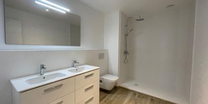 Inmobiliaria picture 10 Ref. Nº. 82385