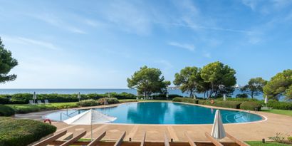 Real Estates picture 3 Ref. 82451