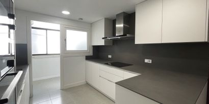 Inmobiliaria picture 16 Ref. Nº. R28184