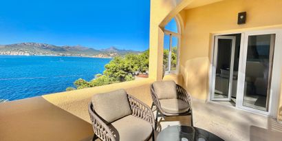 Inmobiliaria picture 0 Ref. Nº. 76024