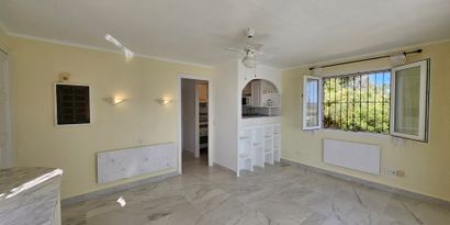 Real Estates picture 5 Ref. R28234