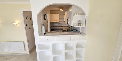 Real Estates picture 7 Ref. R28234