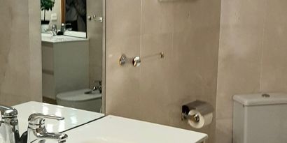 Inmobiliaria picture 9 Ref. Nº. R19812