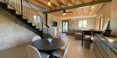 Real Estates picture 6 Ref. R27938