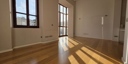 Real Estates picture 2 Ref. R28500