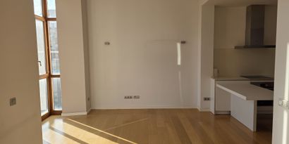 Real Estates picture 7 Ref. R28500