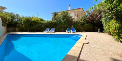 Real Estates picture 18 Ref. 82386