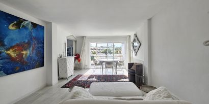 Real Estates picture 0 Ref. R28513