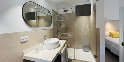 Real Estates picture 7 Ref. R27594