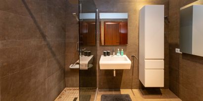 Inmobiliaria picture 19 Ref. Nº. 75008