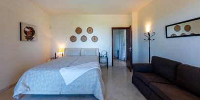 Inmobiliaria picture 25 Ref. Nº. 82493