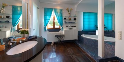 Inmobiliaria picture 24 Ref. Nº. 82493