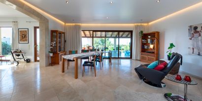 Inmobiliaria picture 10 Ref. Nº. 82493