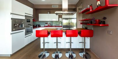 Real Estates picture 6 Ref. 82357