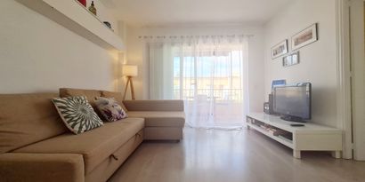 Real Estates picture 4 Ref. R28576