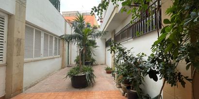 Real Estates picture 10 Ref. R28560