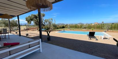 Real Estates picture 24 Ref. R28527