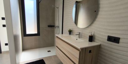 Real Estates picture 13 Ref. R28527