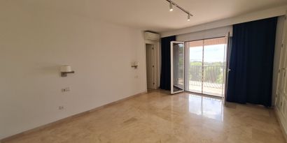 Inmobiliaria picture 8 Ref. Nº. R1138