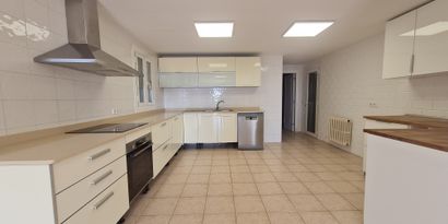 Inmobiliaria picture 6 Ref. Nº. R1138