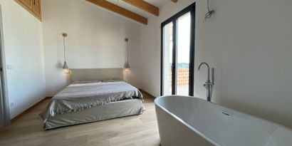 Real Estates picture 8 Ref. R28530