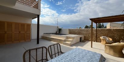 Real Estates picture 1 Ref. R28530