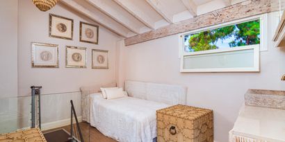 Inmobiliaria picture 10 Ref. Nº. R18307