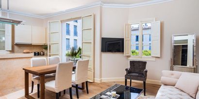 Inmobiliaria picture 4 Ref. Nº. R18307