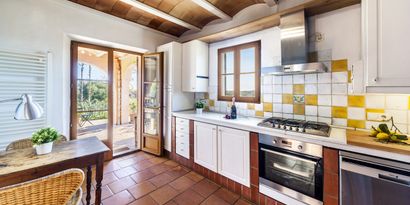 Inmobiliaria picture 8 Ref. Nº. R28583