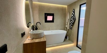 Inmobiliaria picture 8 Ref. Nº. R28538