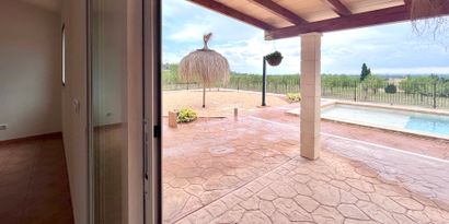 Real Estates picture 3 Ref. R28549