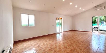 Real Estates picture 5 Ref. R28549